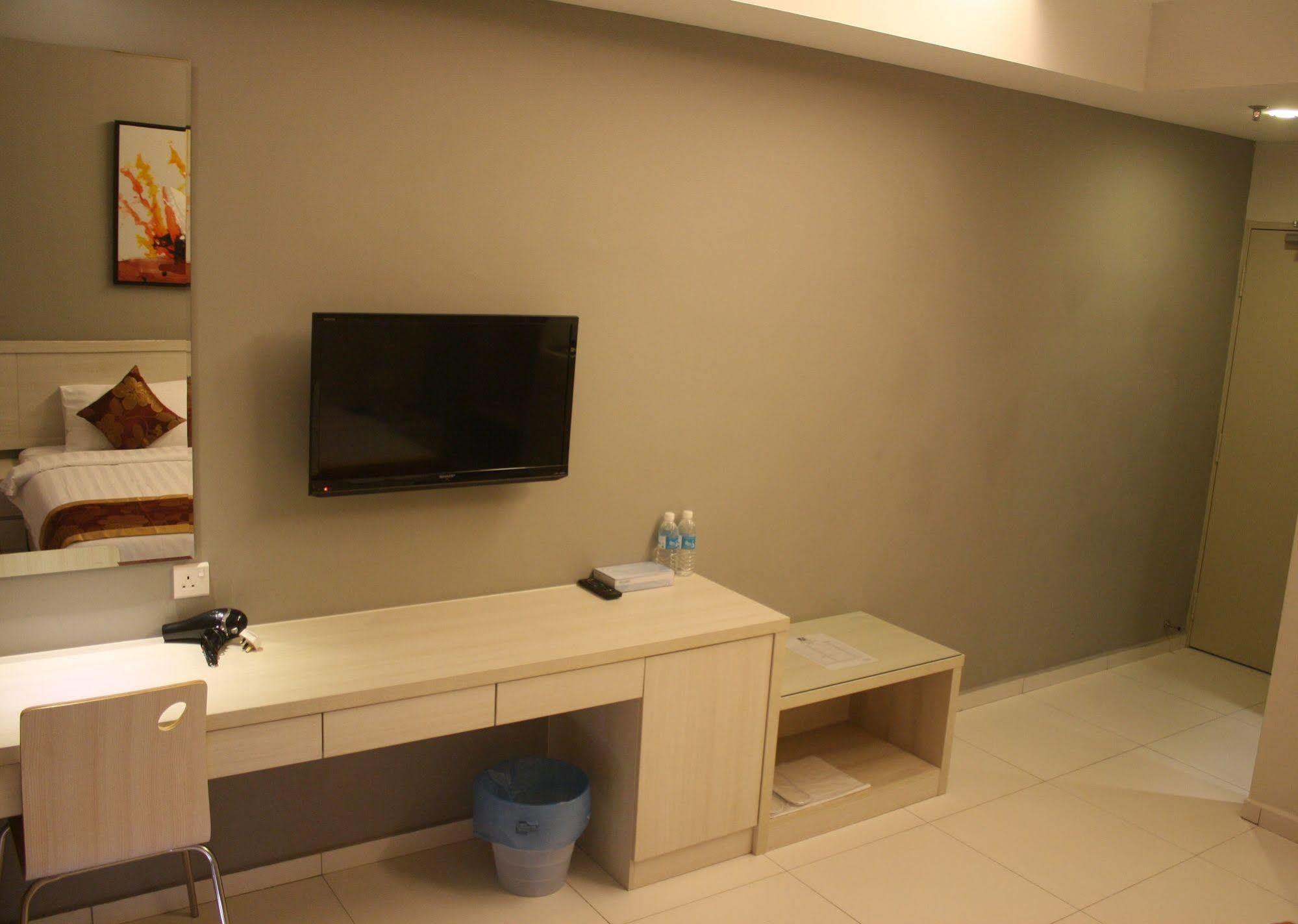Aurora Hotel Malacca Екстериор снимка
